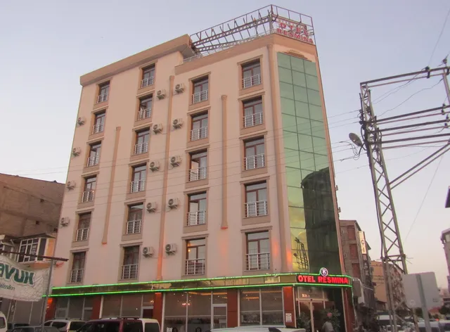 Resmina Hotel