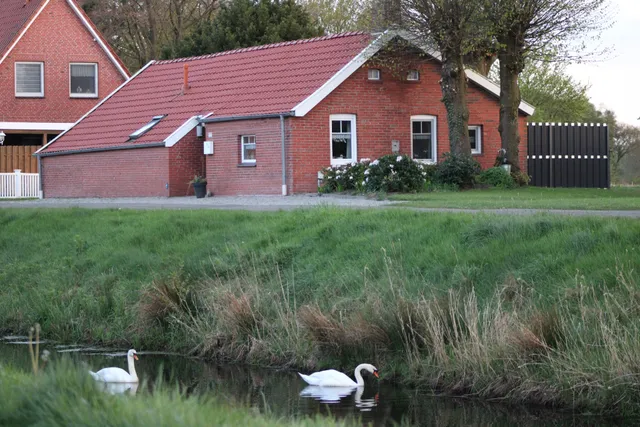 Ferienhaus Lüttje Huus an't Wiek - Urlaub in Ostfriesland