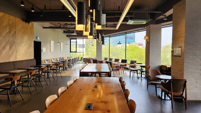 Hollys Coffee Hapjeong