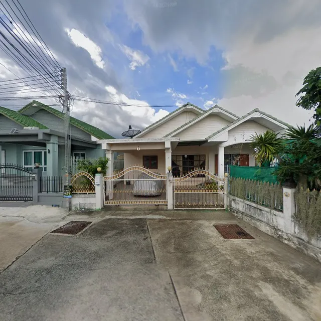 หมู่บ้านนาวีเฮ้าส์ 10