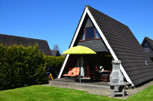 Haus Blume// Nurdachhaus Ferienhaus in Carolinensiel