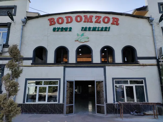Bodomzor Uyg'ur Taomlari