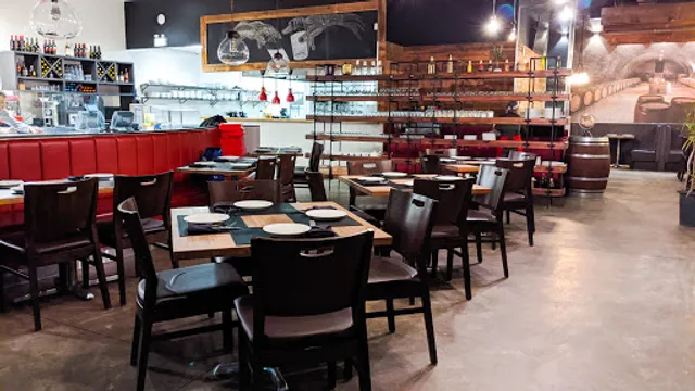 Meetpoint Restaurant Cafe and Bar Inc