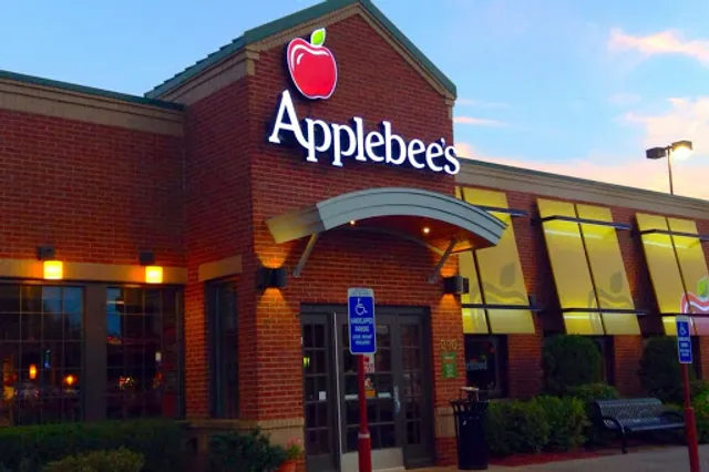 Applebee's Grill + Bar