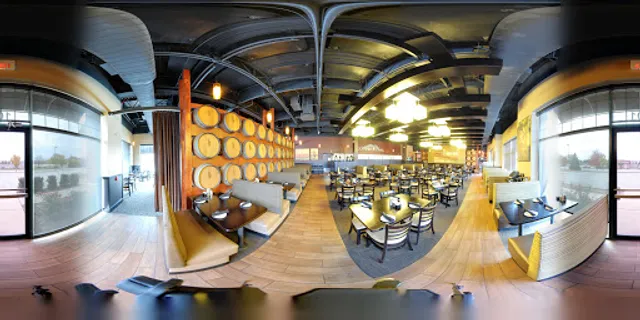 Cooper’s Hawk Winery & Restaurant