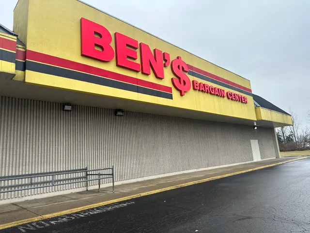Ben's Bargain Center Valley Station