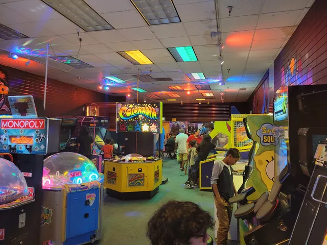 Retro's Arcade