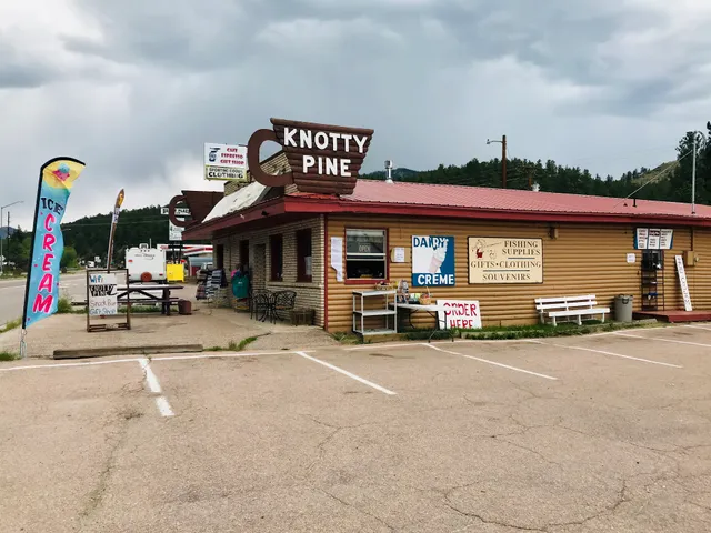 Knotty Pine