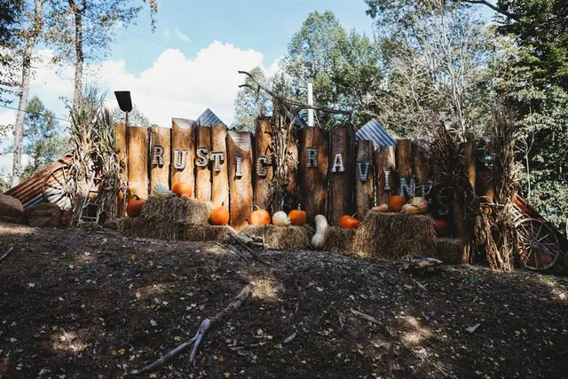 West Virginia Cabin Rentals, Deluxe Cabins, Luxury Cabins, Near Wayne, Huntington, Charleston, WV