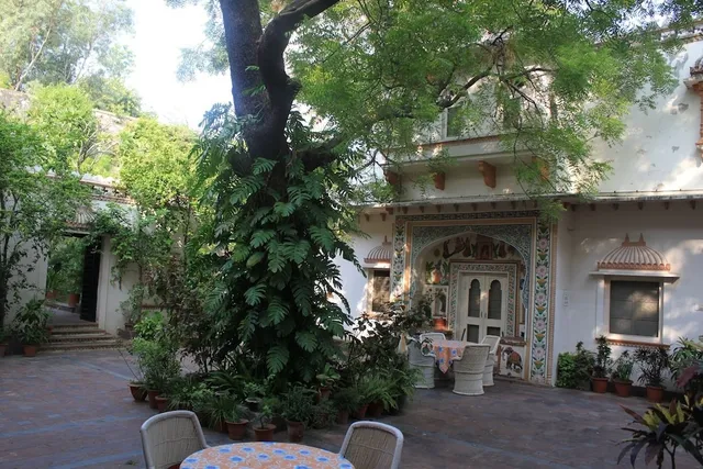 Palkiya Haveli