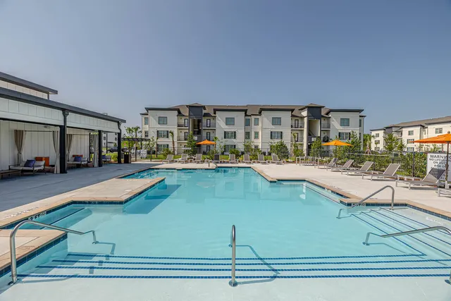 Atlantic Breeze Apartments