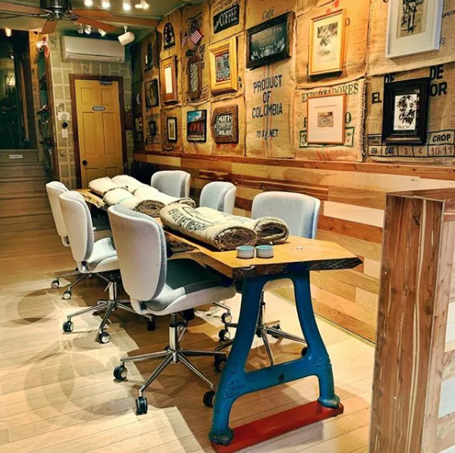 MI CUMBIA⎰Rittenhouse Natural Nails & Cartagena Travel