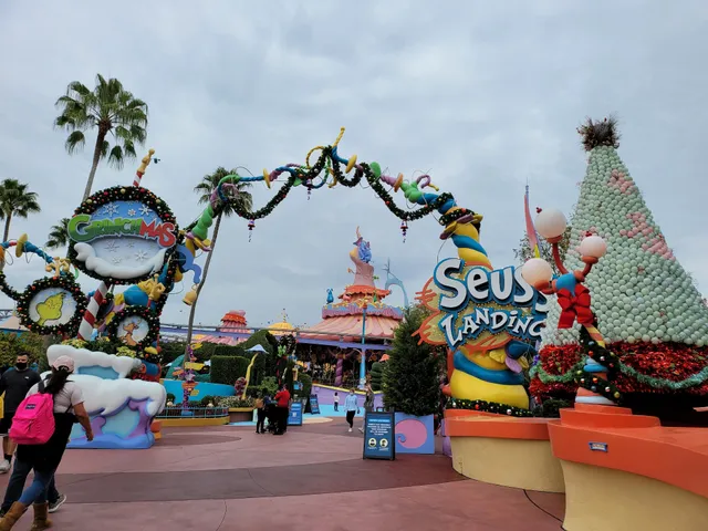 Islands of Adventure Trading Company