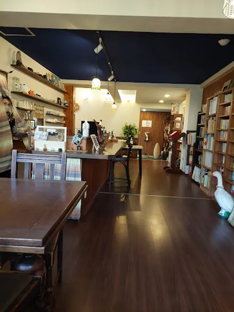 Tsukiakari no shosai