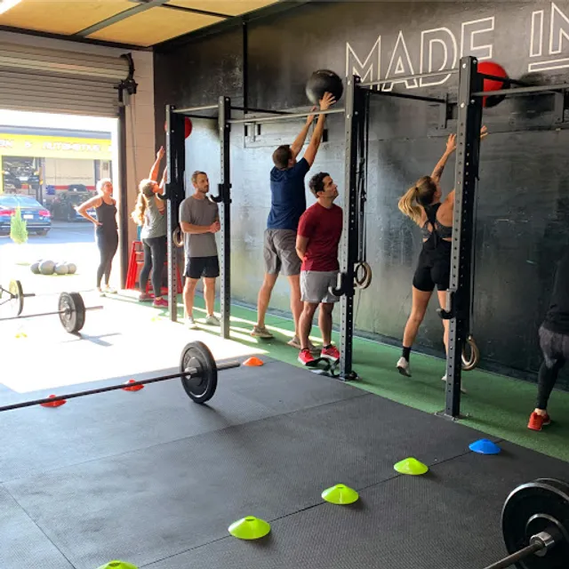 SWEAT 60 Personal and Team Training