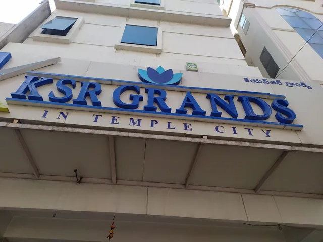 Hotel KSR GRANDS