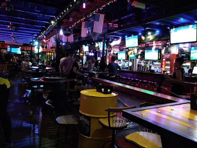 American Sports Container Bar