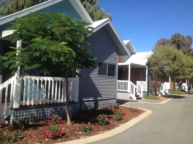 Mandurah Ocean Marina Chalets