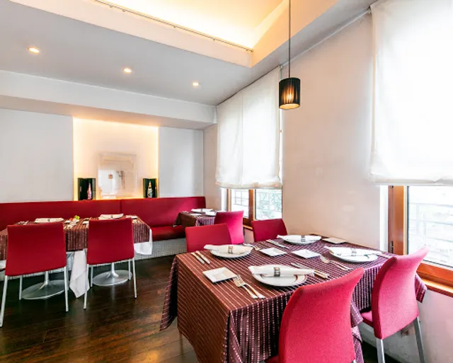 レ・サンス あざみ野店