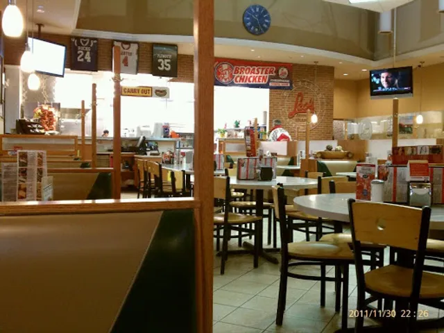 Leo's Coney Island Plymouth