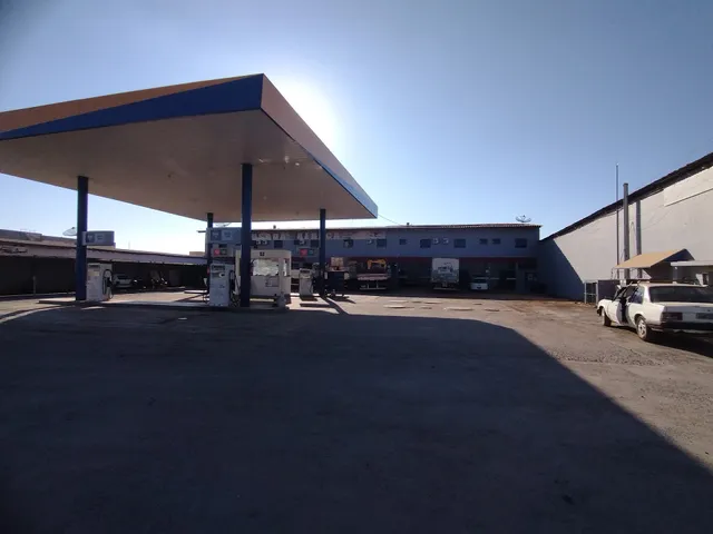 Auto Desk Luana Inn And Rebekah