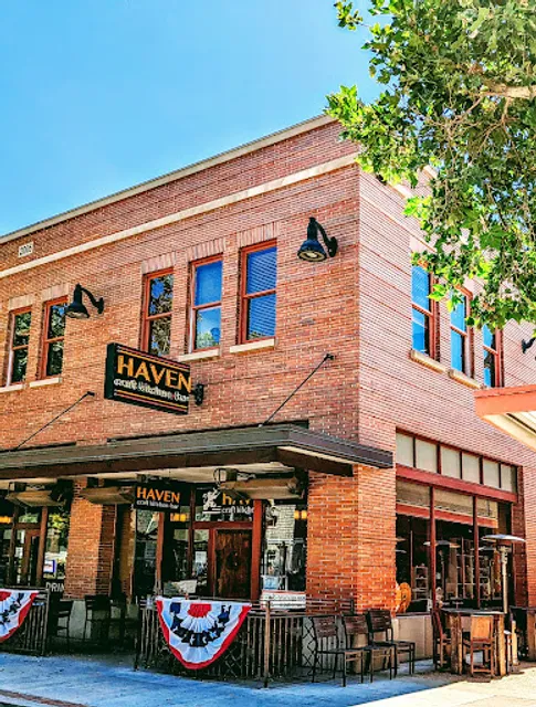 Haven Craft Kitchen + Bar