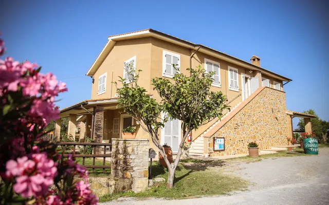 Farmhouse Poggio Aione