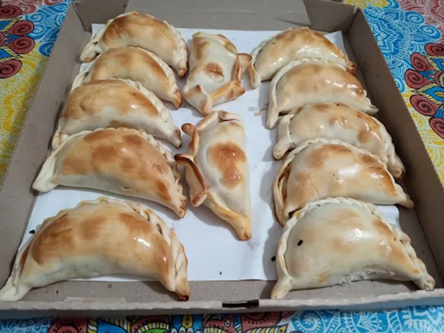 Pizzas Empanadas La Amistad