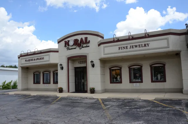 Noral Jewelers & Mineral Art Gallery