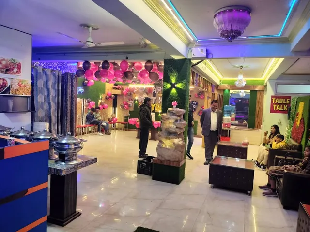 TaBle Talk restaurant