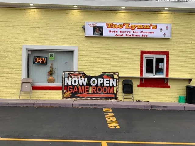 Tae Lynns Ice Cream
