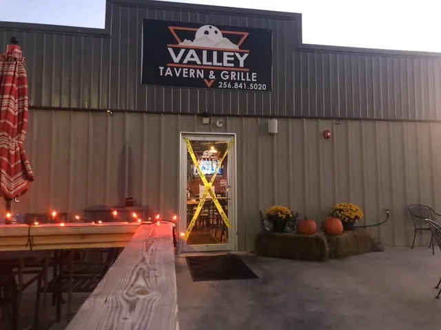 Valley Tavern and Grille