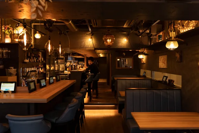 Mediterranean Tavern Cococino Nishi-Shinjuku