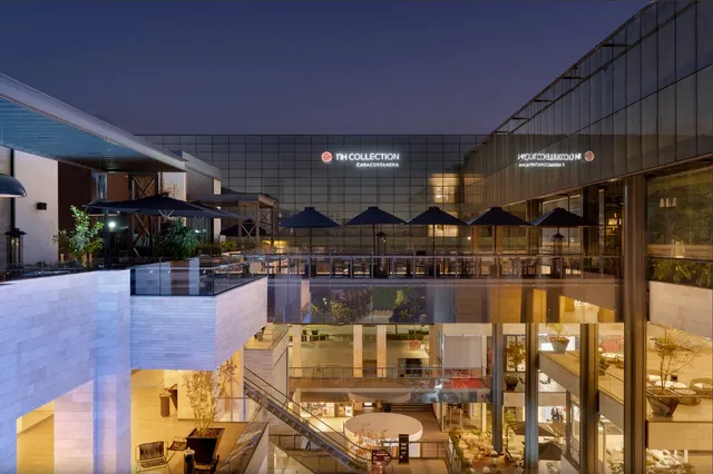 Hotel NH Collection Santiago Casacostanera