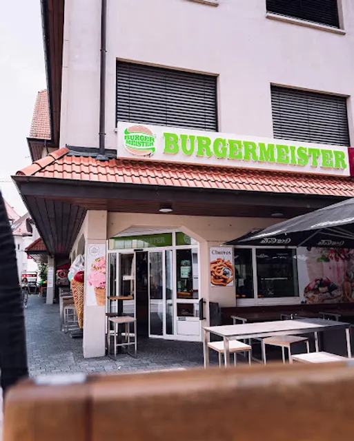 Burgermeister Café Gino