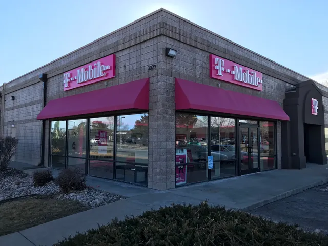 T-Mobile Authorized Retailer