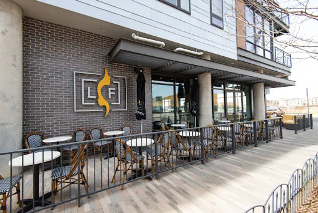 Le French DTC Belleview Station