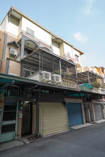 一街洽公租屋墅