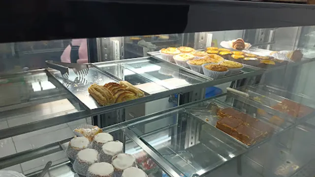 Padaria e Confeitaria Arte Doces