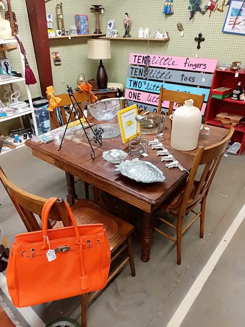 Yarbro's Antique Mall