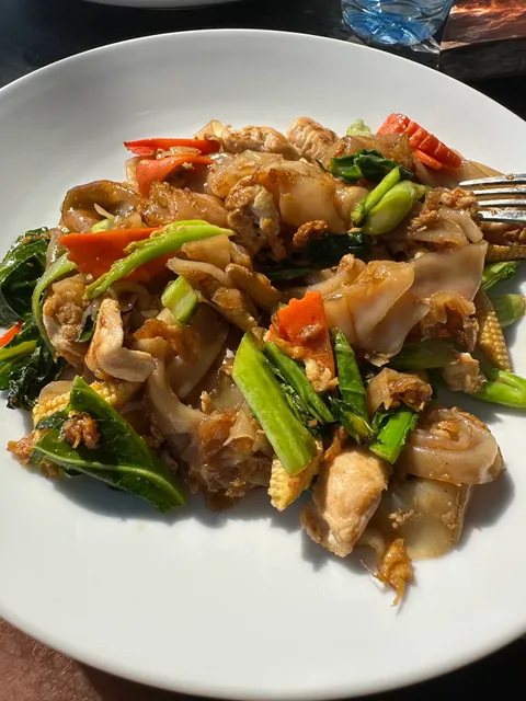 Ma Ma Kitchen (นายหญิง)