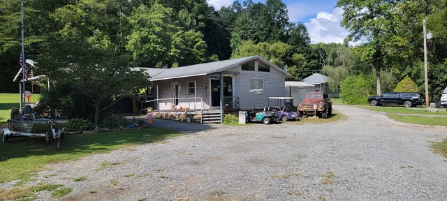 Hitching Post Campground