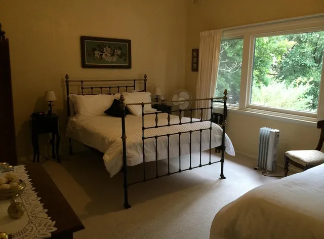 Litchfield Lodge Bed and Breakfast