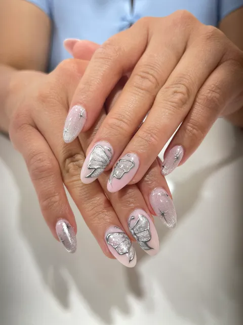 Elle Nail Spa Beverly