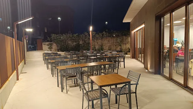 Asador Muelle Barria