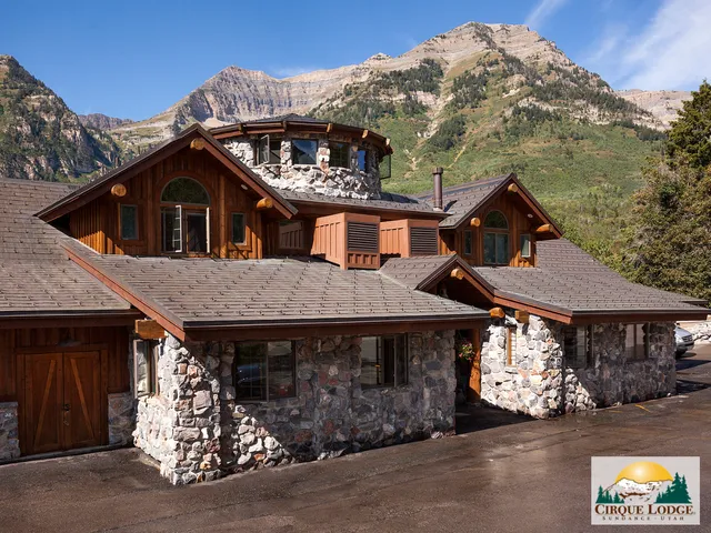 Cirque Lodge Luxury Drug Rehab, Lodge Facility