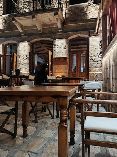 Solon Wine Bar Delicatessen