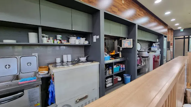 Tong-tong Nakji Maeul