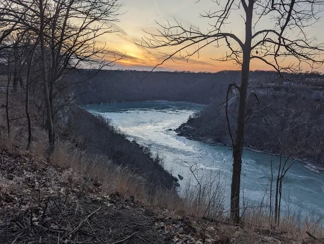 Rapids High Hiking Trail (Cliff Base)
