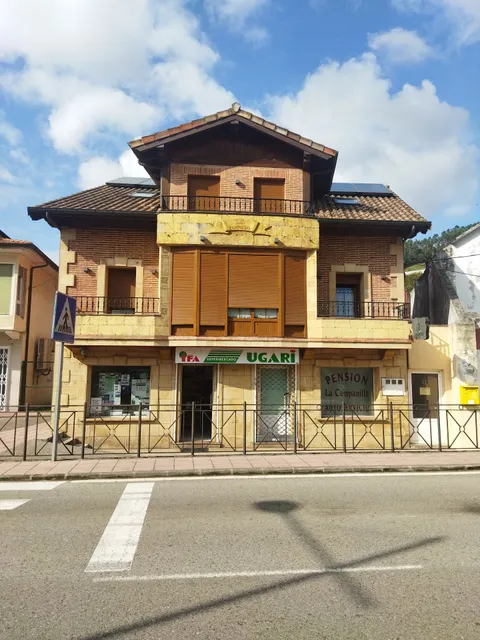 Pensión la campanilla